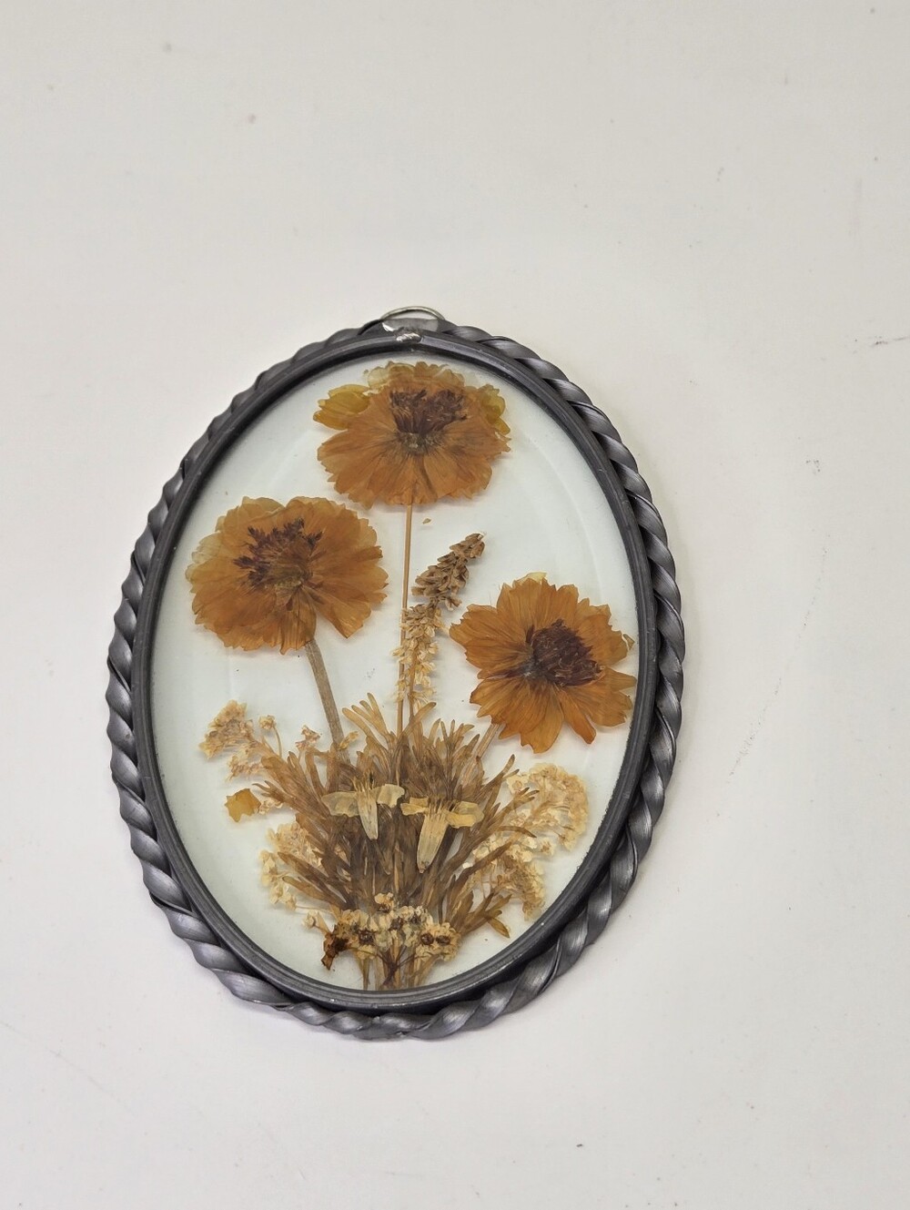 VTH Pressed Dried Flowers Suncatcher Metal Oval Frame Decor Cottagecore Pewter
